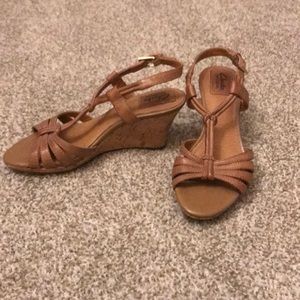 Brown wedges
